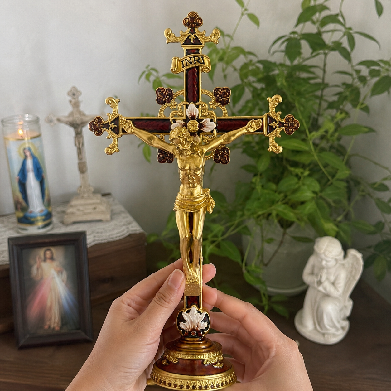 Hand-Painted Metal Jesus Christ Crucifix: Sacred Home Decor-YH